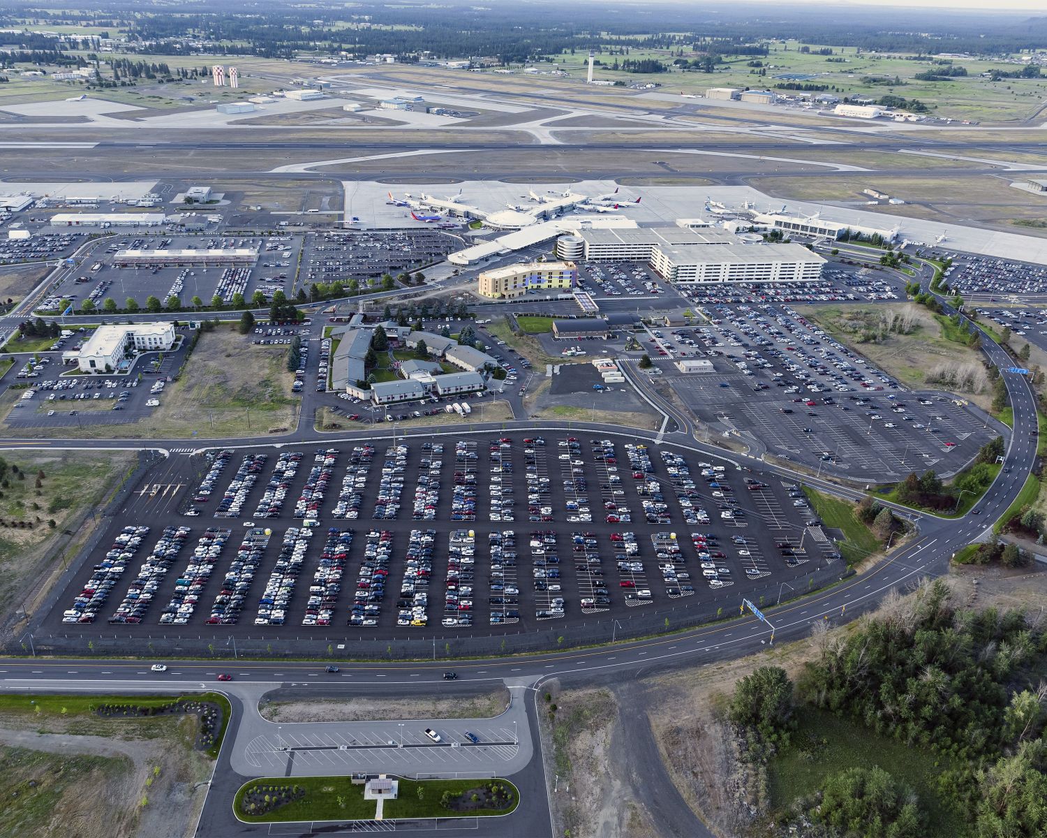 Spokane Intl Airport - Business > Doing Business > Ground ...